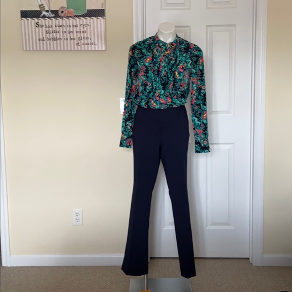 Gorgeous long sleeve printed blouse